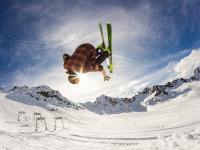 LOL直播-塔图姆在焦点战证明自己，活塞封锁灰熊—新生代与防守艺术的胜利交响