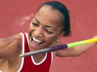 LOL-掘金完胜骑士，伦纳德惊艳四座，一场定义赛季的攻防盛宴