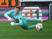 IM英雄联盟竞猜-包含奥格斯堡主场胜出，德甲积分榜略有上升的词条