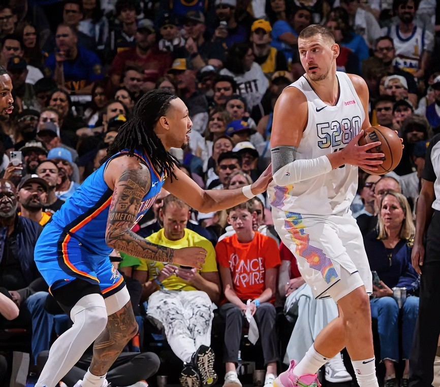 篮网大将带领球队奋力追分,与对手硬拼到底的简单介绍 篮网大将带领球队奋力追分,与对手硬拼到底的简单介绍