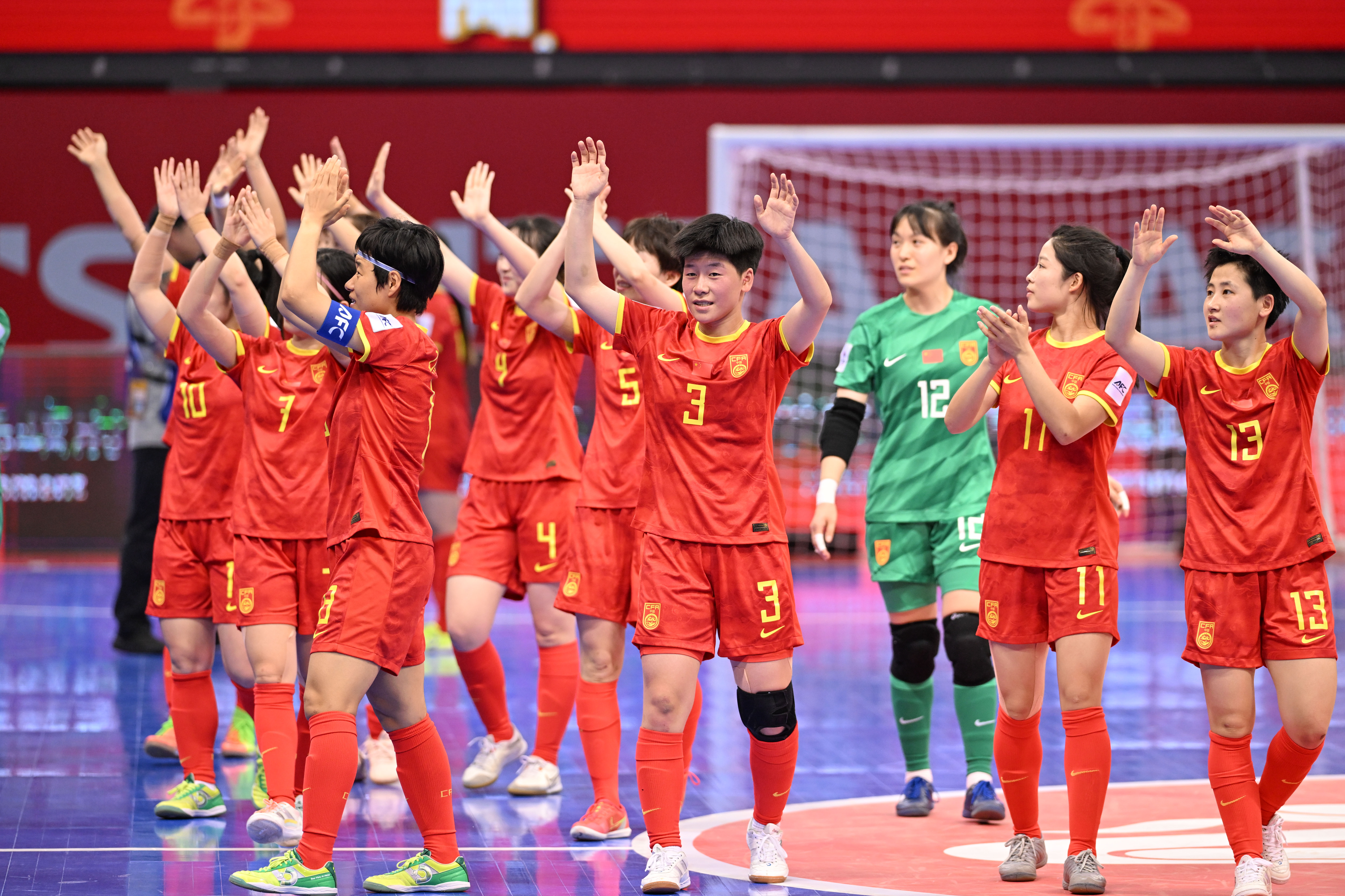 包含亚洲杯女足赛事激烈角逐,中国队斩获三连胜的词条 包含亚洲杯女足赛事激烈角逐,中国队斩获三连胜的词条