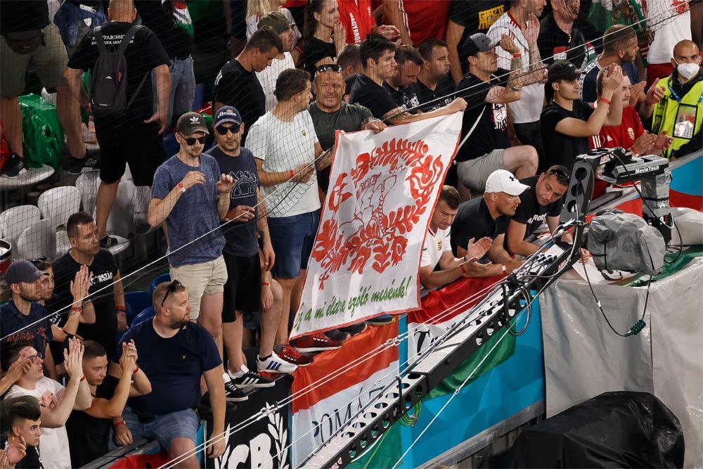 罗马尼亚队惜败于匈牙利，遗憾出局欧国大赛