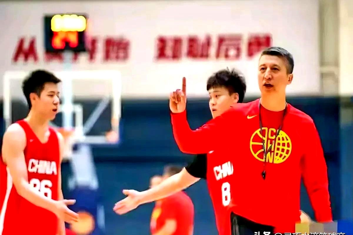 江苏男篮遭遇两连败,不敌天津队 江苏男篮遭遇两连败,不敌天津队