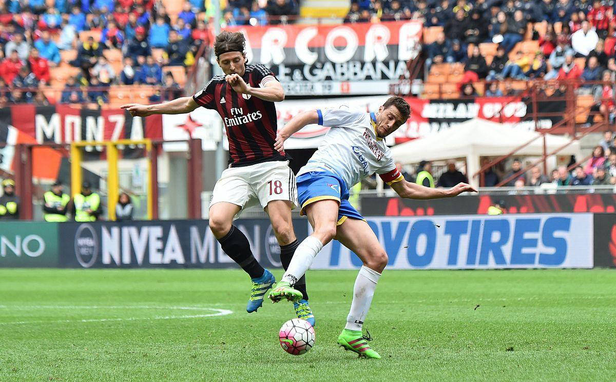 多特蒙德中场核心赛后受访，表达对球队热爱的简单介绍