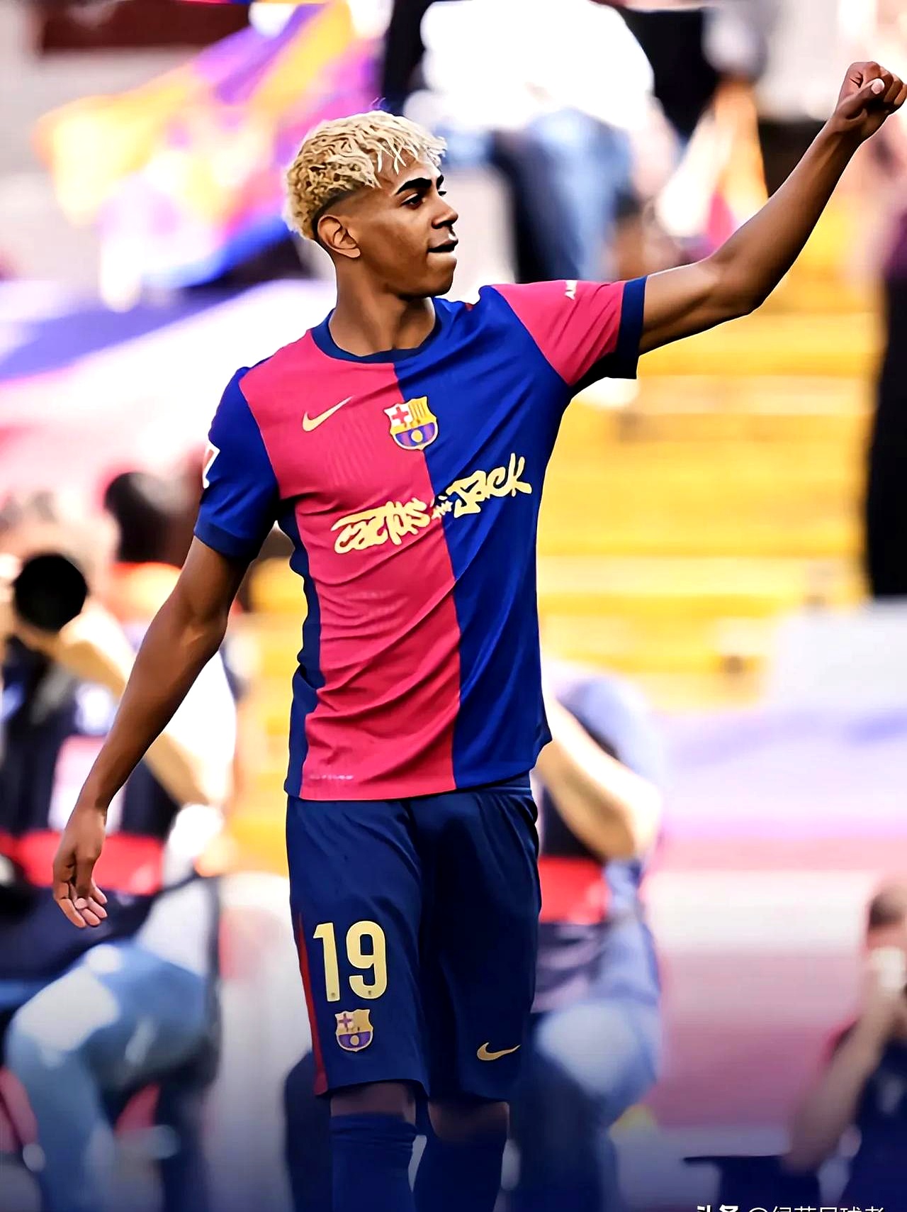 超越马拉多纳！梅西梅开二度巴萨主场大胜莱万特的简单介绍