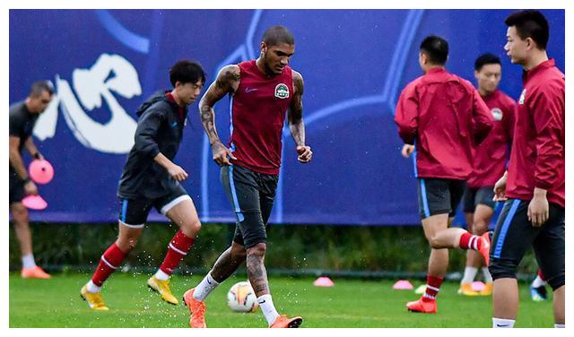 包含建业主场不敌鲁能,战绩继续堪忧的词条 包含建业主场不敌鲁能,战绩继续堪忧的词条