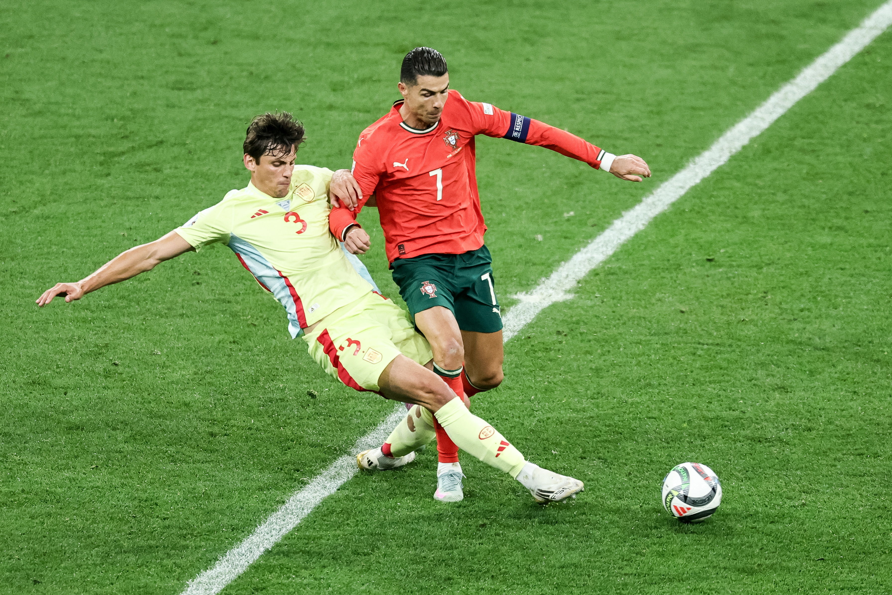 葡萄牙队备战欧预赛比赛,力争取得好成绩的简单介绍 葡萄牙队备战欧预赛比赛,力争取得好成绩的简单介绍