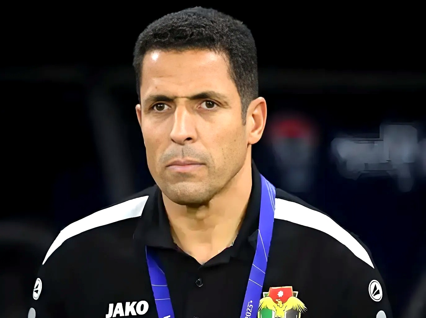 球队主教练拒绝谈论比赛进展 球队主教练拒绝谈论比赛进展